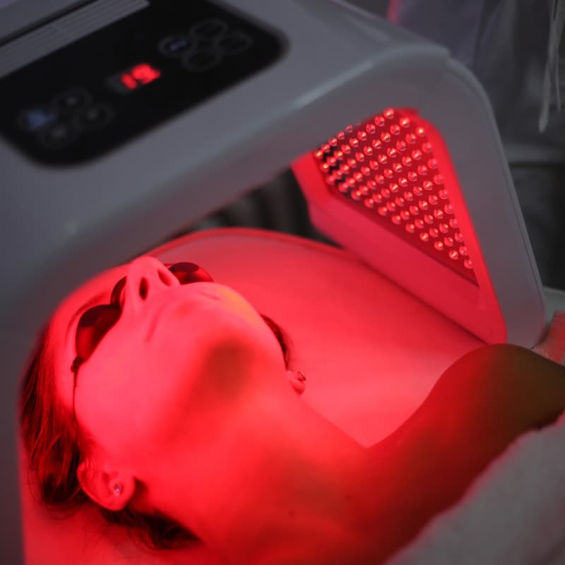 Red Light Therapy at Recovery Lab